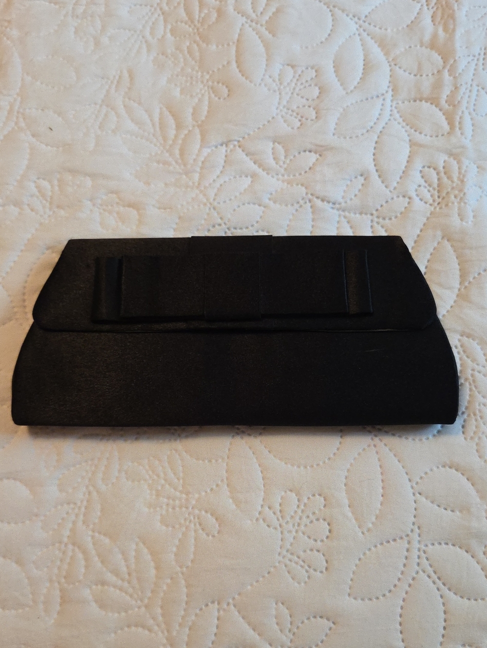 Source Unknown Black Satin Bow Clutch